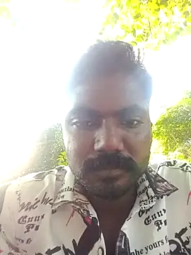Tamilpaiyan07 online show from May 18, 2026, 11:26 am