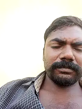 Tamilpaiyan07 online show from June 2, 2026, 2:33 am