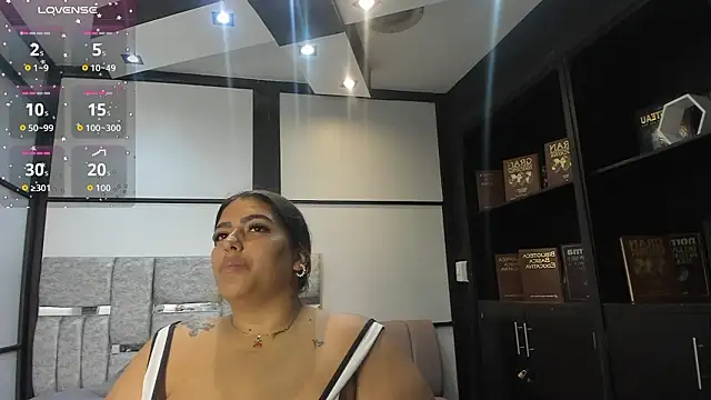 AmbarBrownn  online show from March 12, 2026, 7:51 pm