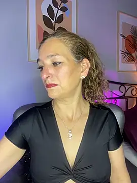 JennaMilf  online show from April 21, 2026, 6:25 pm