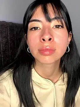 Snapshot of junorise23 chatting on January 13, 2026, 4:16 am junorise23 online show from January 13, 2026, 4:16 am