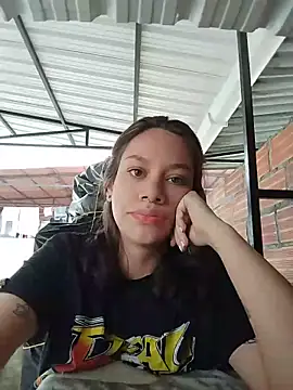 Snapshot of valerria_44 chatting on June 18, 2026, 10:15 pm valerria 44 online show from June 18, 2026, 10:15 pm