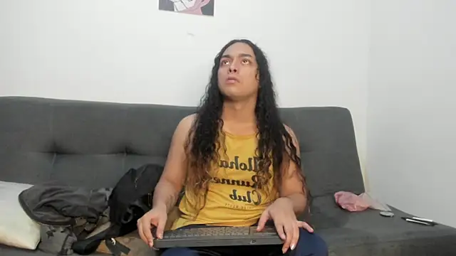 Foxxxy  love online show from January 7, 2026, 3:55 am