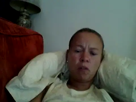 jennyblondeuk online show from July 15, 2026, 5:31 pm