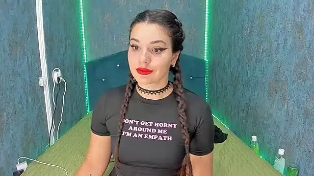 RedAssHottie online show from September 23, 2025, 2:40 am