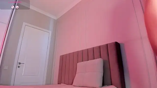 Snapshot of mei_lean chatting on February 22, 2026, 4:59 am mei lean online show from February 22, 2026, 4:59 am