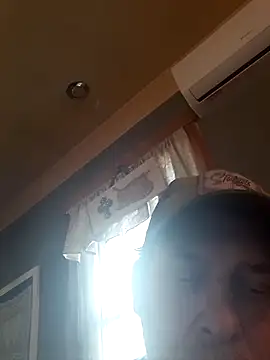 Snapshot of FragrantToe529 chatting on February 17, 2026, 4:04 pm FragrantToe529 online show from February 17, 2026, 4:04 pm