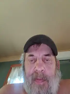 Snapshot of FragrantToe529 chatting on May 25, 2026, 2:05 pm FragrantToe529 online show from May 25, 2026, 2:05 pm