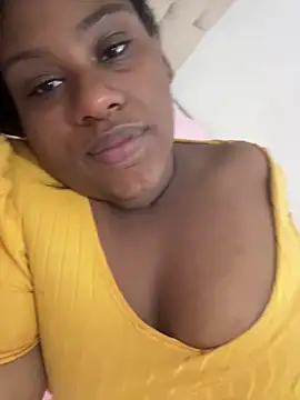 amorasecy online show from December 20, 2025, 8:22 pm