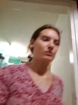 SweetCandyy69 online show from January 8, 2026, 5:19 pm