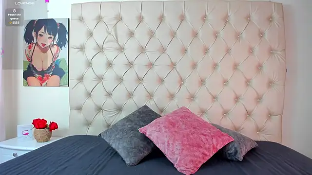 Snapshot of Stormy-y-Lisa chatting on February 18, 2026, 12:34 pm Stormy-y-Lisa online show from February 18, 2026, 12:34 pm