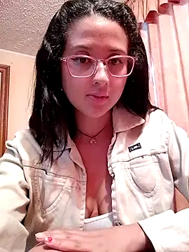 Snapshot of SweetDeya chatting on May 21, 2026, 10:40 pm SweetDeya online show from May 21, 2026, 10:40 pm