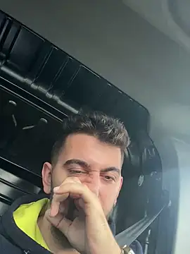 Snapshot of akindrv1 chatting on December 23, 2025, 6:56 am akindrv1 online show from December 23, 2025, 6:56 am