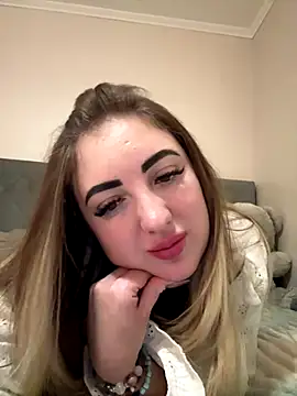 Snapshot of merabel1995 chatting on January 8, 2026, 10:05 pm merabel1995 online show from January 8, 2026, 10:05 pm