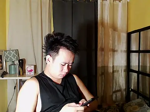 Snapshot of AnthonyCUMS17 chatting on February 9, 2026, 9:29 am AnthonyCUMS17 online show from February 9, 2026, 9:29 am