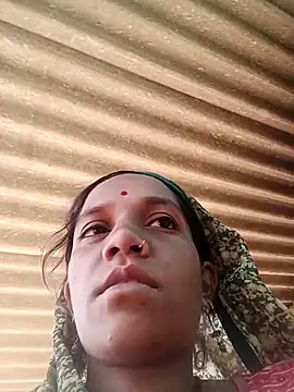 Karishma singh online show from March 25, 2026, 4:12 am