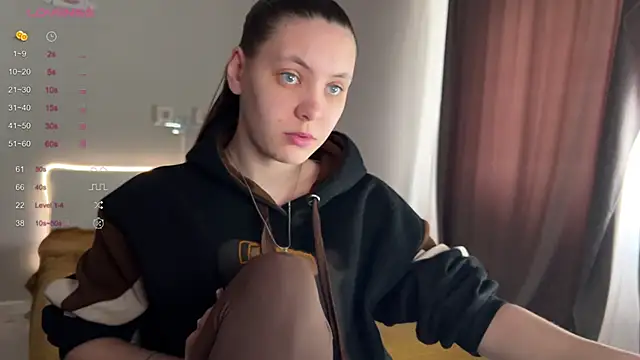 Katherine   Ross online show from April 22, 2026, 7:04 am