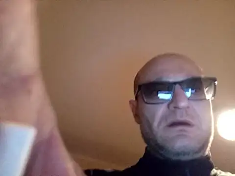 Marichka-YurCash online show from January 13, 2026, 8:57 pm