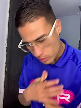 Latin Paisa Boy online show from January 15, 2026, 10:35 pm