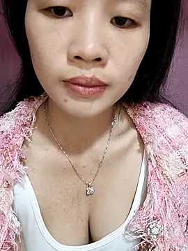 Snapshot of MISSINKUTE chatting on January 9, 2026, 2:18 am MISSINKUTE online show from January 9, 2026, 2:18 am