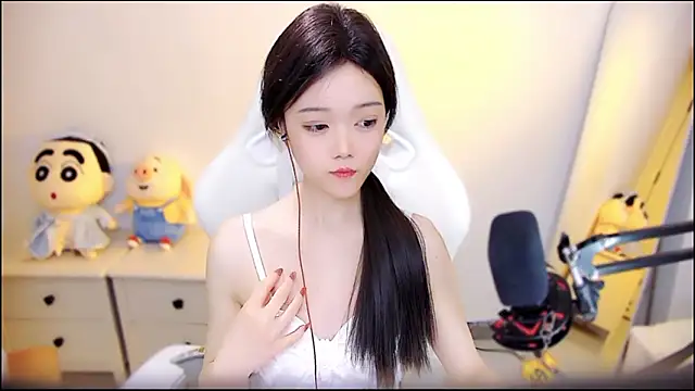 Cindy-dd online show from January 19, 2026, 3:49 pm