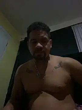 Snapshot of Dominicanobb chatting on February 12, 2026, 5:40 am Dominicanobb online show from February 12, 2026, 5:40 am