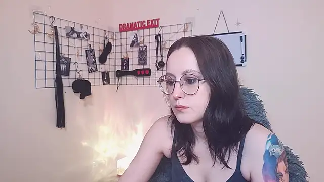 XXGoddessLXX online show from February 13, 2026, 6:41 pm