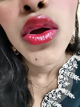 Yours-Zeenat online show from April 14, 2026, 6:57 pm