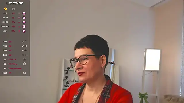 JennyMons online show from April 15, 2026, 8:42 am