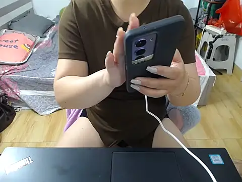Coffee Milktea online show from May 29, 2026, 1:44 am