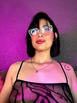 Snapshot of luna_gv chatting on January 6, 2026, 10:08 am luna gv online show from January 6, 2026, 10:08 am