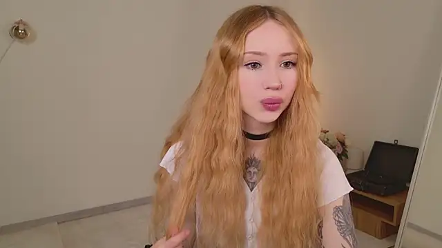 Zoe  Page online show from February 2, 2026, 1:32 pm