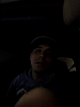 HoofedCylinder online show from April 3, 2026, 3:35 am