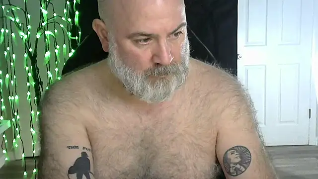 XJJ77x online show from April 4, 2026, 2:07 am