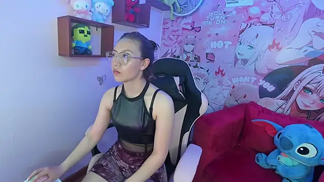 BellaLuck online show from January 12, 2026, 2:57 pm