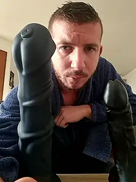 Snapshot of Angel-Boy30 chatting on January 9, 2026, 9:38 am Angel-Boy30 online show from January 9, 2026, 9:38 am