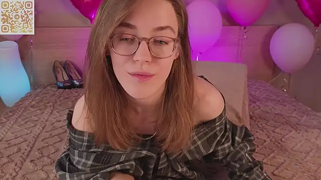 emmasday online show from April 13, 2026, 1:37 pm