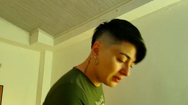 kat paradise online show from April 10, 2026, 11:39 am