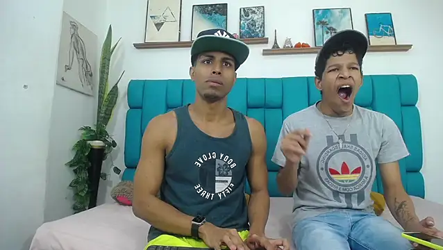 Interracial Snow Bunny online show from March 24, 2026, 8:09 pm