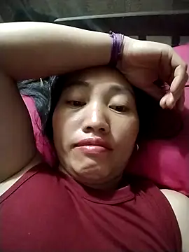 Snapshot of Lovephay8x chatting on May 8, 2026, 10:24 pm Lovephay8x online show from May 8, 2026, 10:24 pm