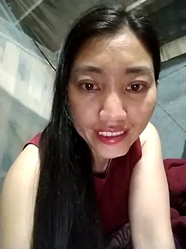 Snapshot of Lovephay8x chatting on May 3, 2026, 1:00 am Lovephay8x online show from May 3, 2026, 1:00 am