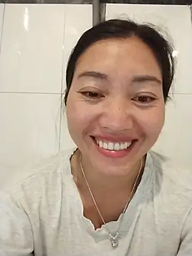 Snapshot of Lovephay8x chatting on July 13, 2026, 11:15 pm Lovephay8x online show from July 13, 2026, 11:15 pm