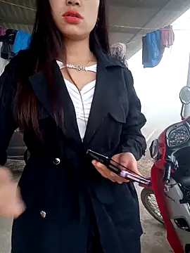 Snapshot of congchua977 chatting on February 19, 2026, 1:24 am congchua977 online show from February 19, 2026, 1:24 am