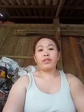 dakota-kis online show from April 9, 2026, 6:19 am