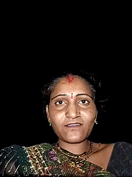 Snapshot of ISUKHD chatting on June 4, 2026, 3:49 pm ISUKHD online show from June 4, 2026, 3:49 pm