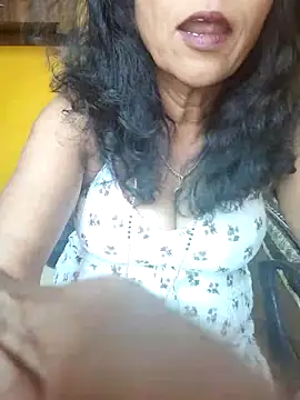 Snapshot of Maya_kannada chatting on April 28, 2026, 10:30 am Maya kannada online show from April 28, 2026, 10:30 am