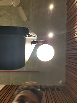 Snapshot of jerryrooh69 chatting on February 12, 2026, 5:51 am jerryrooh69 online show from February 12, 2026, 5:51 am