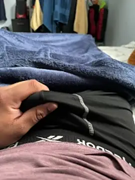 elpapigrande12 online show from February 23, 2026, 2:17 pm