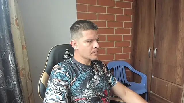 sexcolombia20 online show from April 14, 2026, 11:37 am