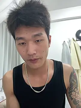 nanda108520 online show from March 6, 2026, 11:33 pm